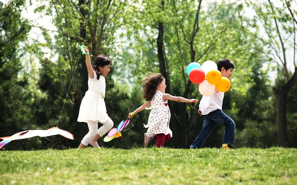 練江河畔，城熟好盤(pán)，為美好生活加速度！